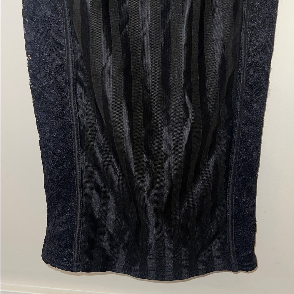 4 for $40 - PrettyLittleThing Black Lace Dress - Picture 6 of 14